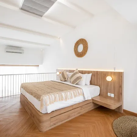 6 Min To Beach - New Luxe Pool Loft W/120' Cinema